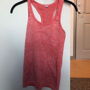 Lululemon tank top